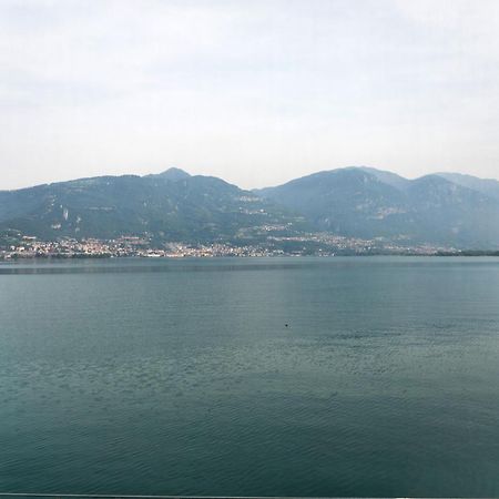 Lakefront Home Residenza Il Gallo In Riva Al Lago Pisogne Exterior photo